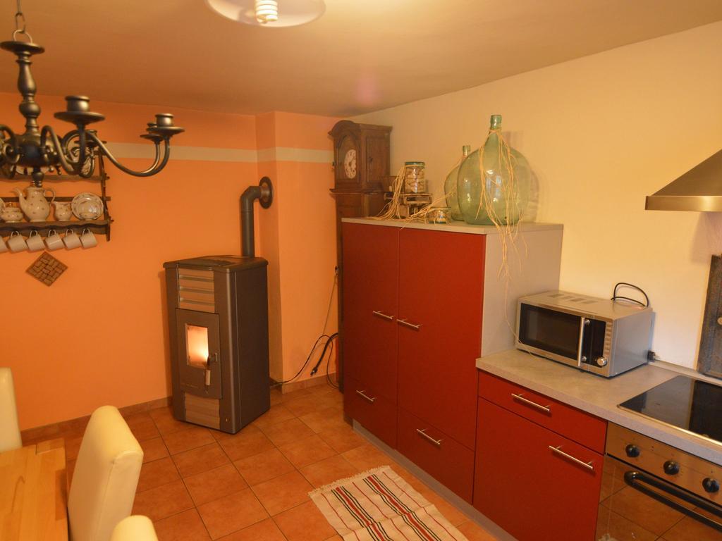 Charming Holiday Home In Neumagen Dhron מראה חיצוני תמונה